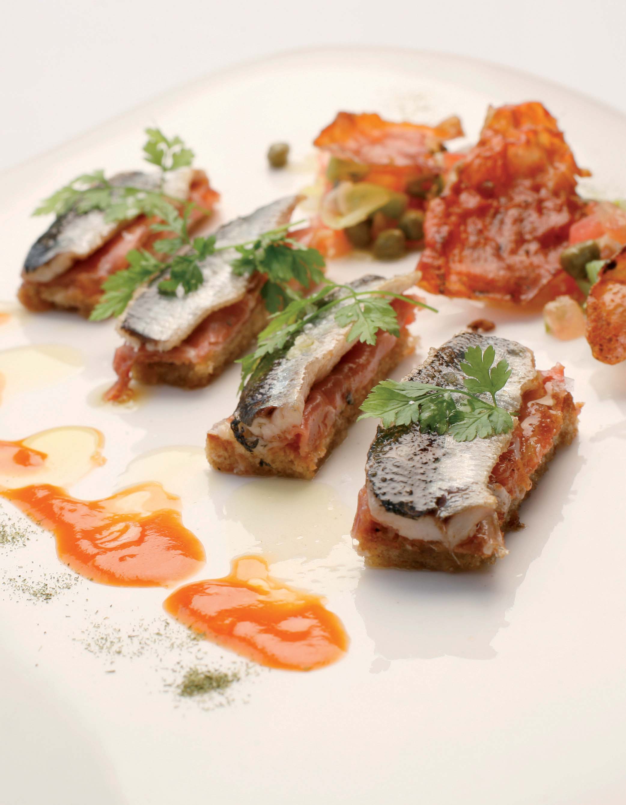 Pa amb oli with sardines and Mallorcan olive oil - Recipes - Gastronomy - Balearic Islands - Agrifoodstuffs, designations of origin and Balearic gastronomy